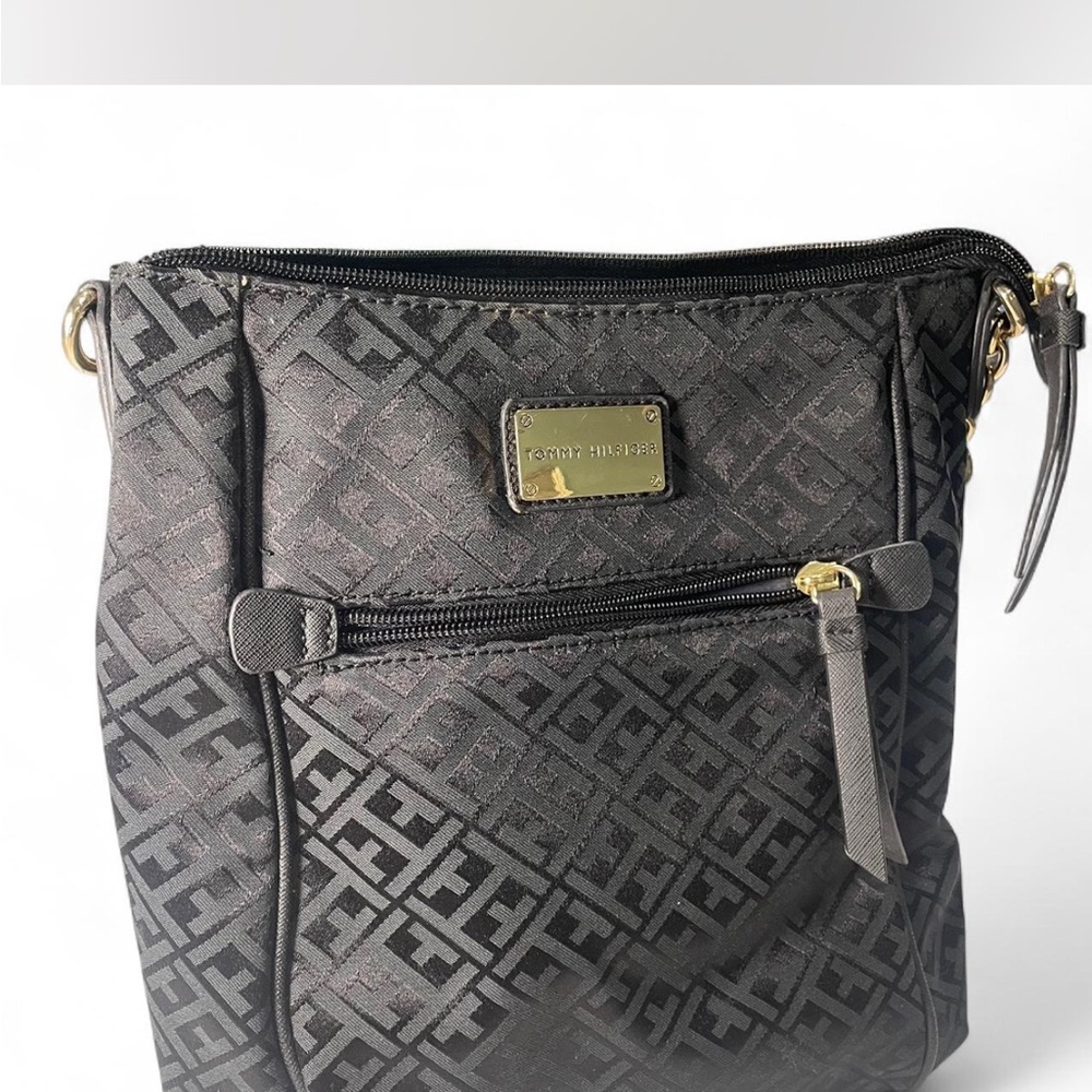Tommy Hilfiger Shoulder Bag